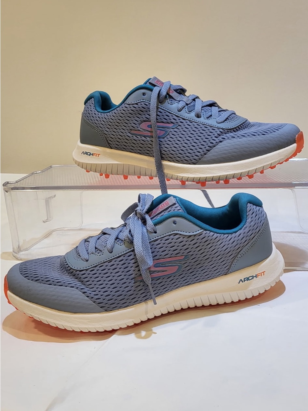 SKECHERS women's GoGolf Ultra Flight blue golf shoes